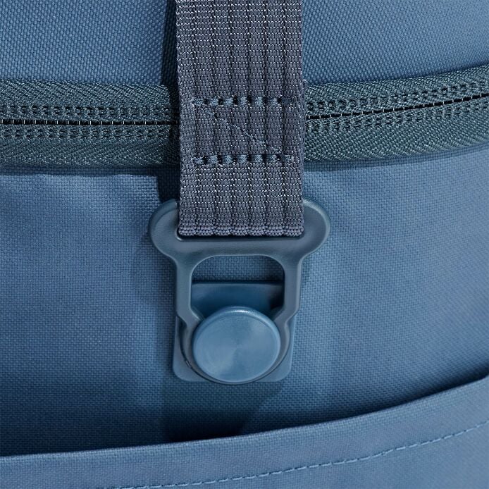 carryouttm-soft-cooler-15-l-v1 250815_hydro_cooler_details_14854_6.jpg