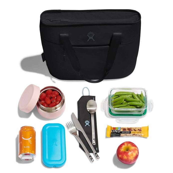 8-l-insulated-lunch-tote-e4 8l-tote-black-packing.jpg
