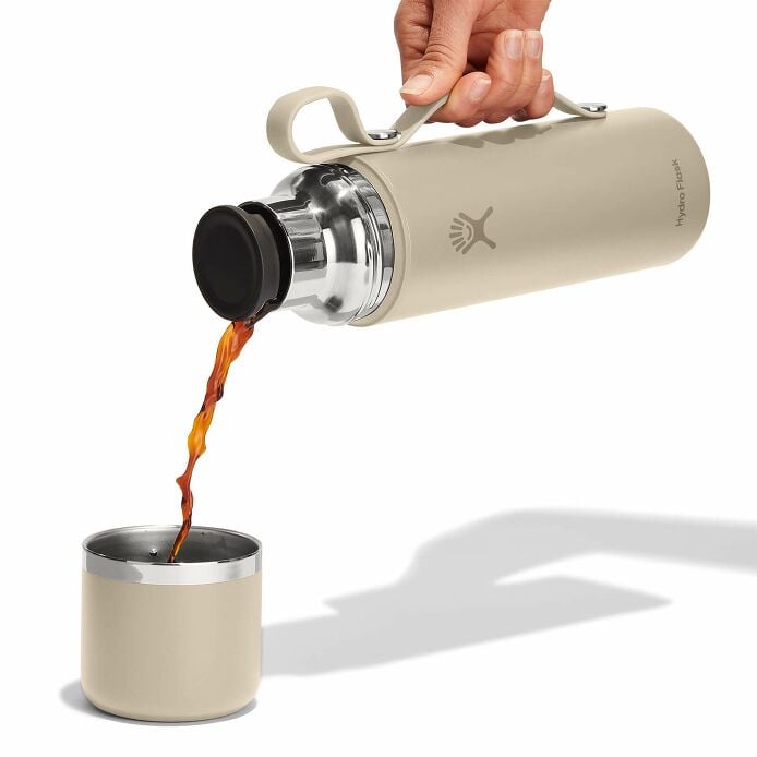 28-oz-hot-flask-and-cup-s9 hot-flask-_-cup-oat-pour.jpg