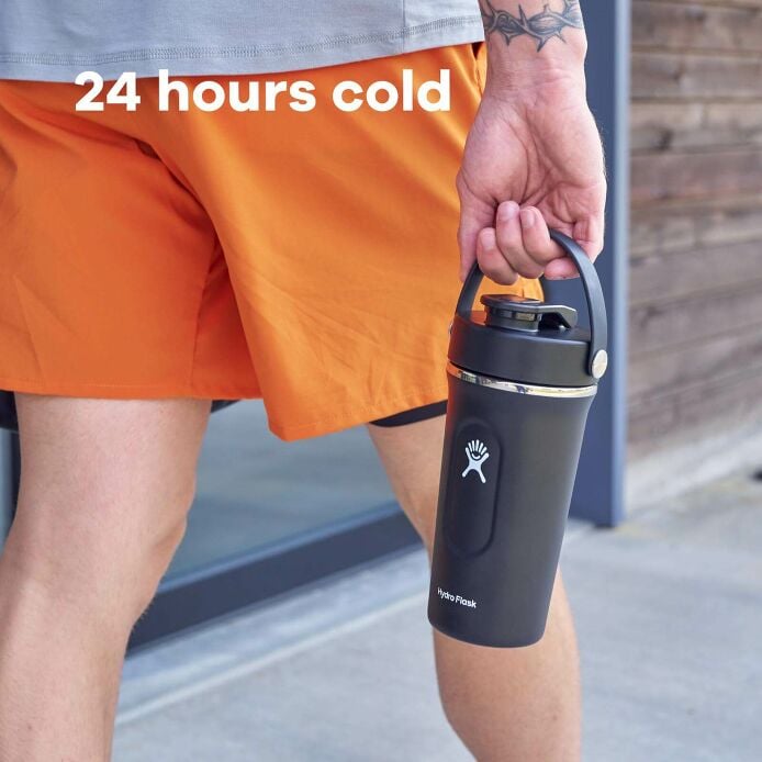 24-oz-insulated-shaker-bottle-x6 hydro_flask_ecomm_en_insulated_shaker_pt03_2000x2000px_4.jpg