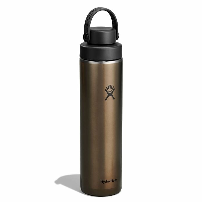 24-oz-lightweight-chug-cap-bottle-i9 lw24lwfcc080-24-oz-lightweight-chug-cap-bottle-wide-mouth-obsidian-angled.jpg